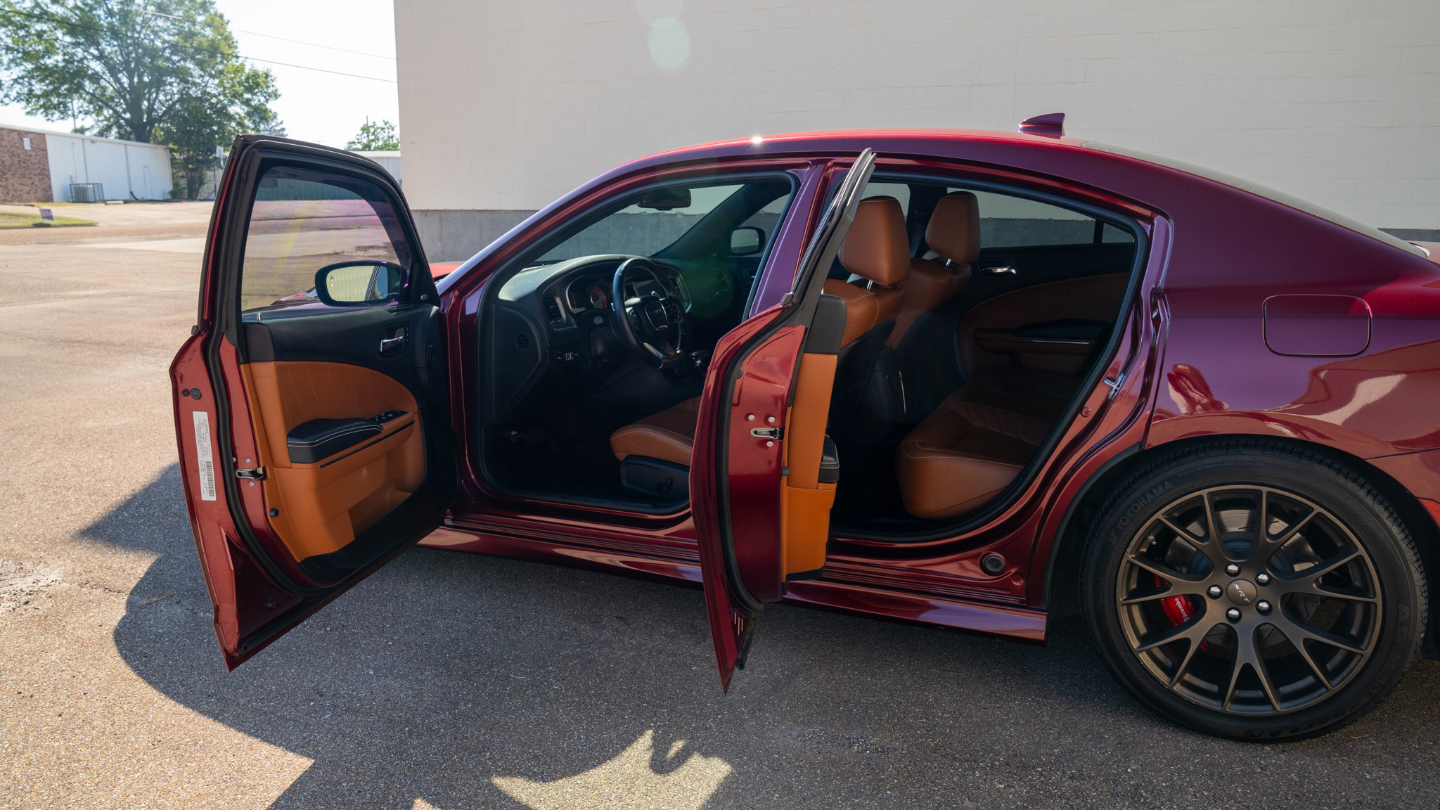 7th Image of a 2017 DODGE CHARGER SRT HELLCAT