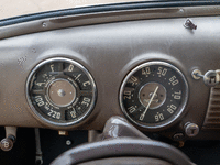 Image 30 of 36 of a 1952 CHEVROLET 3100 5 WINDOW