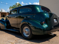 Image 4 of 28 of a 1939 PONTIAC 2D