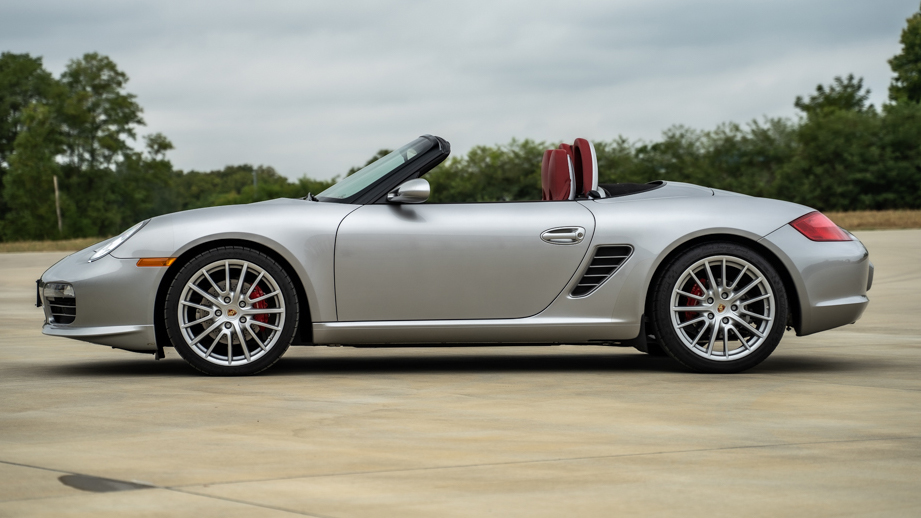 4th Image of a 2008 PORSCHE BOXSTER RS 60 SPYDER