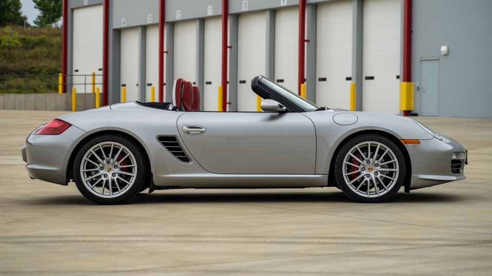 5th Image of a 2008 PORSCHE BOXSTER RS 60 SPYDER