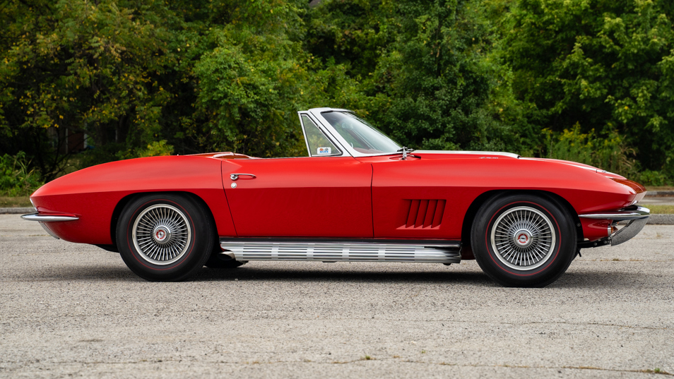 5th Image of a 1967 CHEVROLET CORVETTE