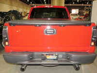 Image 7 of 20 of a 2004 CHEVROLET SILVERADO 1500