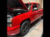 Image 8 of 20 of a 2004 CHEVROLET SILVERADO 1500