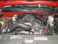 Image 18 of 20 of a 2004 CHEVROLET SILVERADO 1500