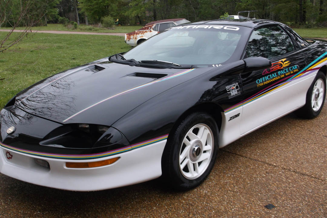 0th Image of a 1993 CHEVROLET CAMARO Z28