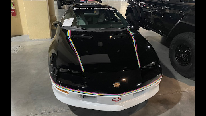 4th Image of a 1993 CHEVROLET CAMARO Z28