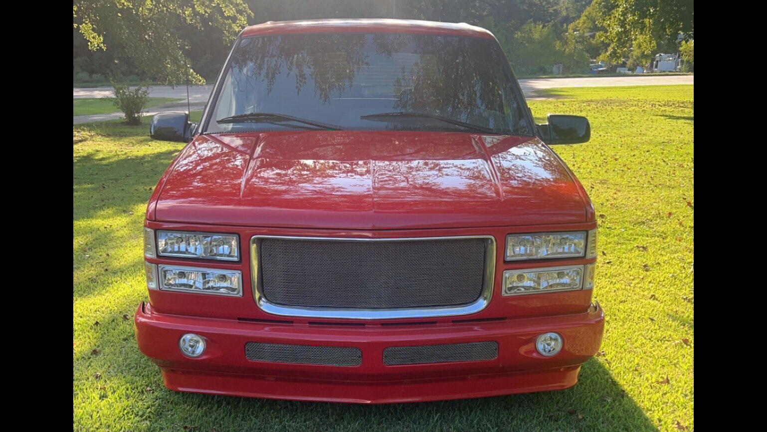 4th Image of a 1996 CHEVROLET TAHOE