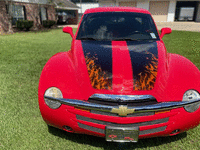 Image 5 of 12 of a 2005 CHEVROLET SSR