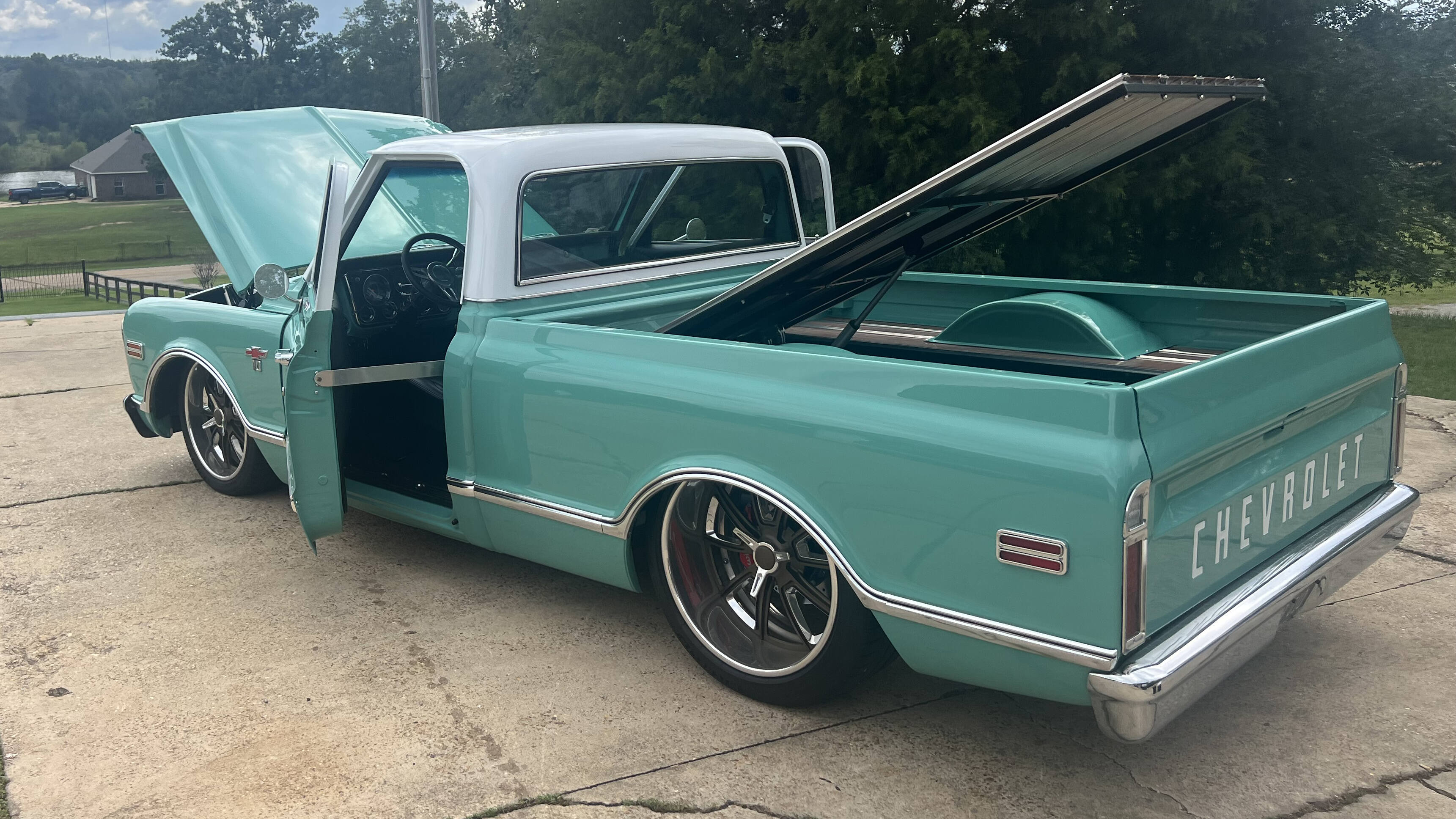 8th Image of a 1968 CHEVROLET C10