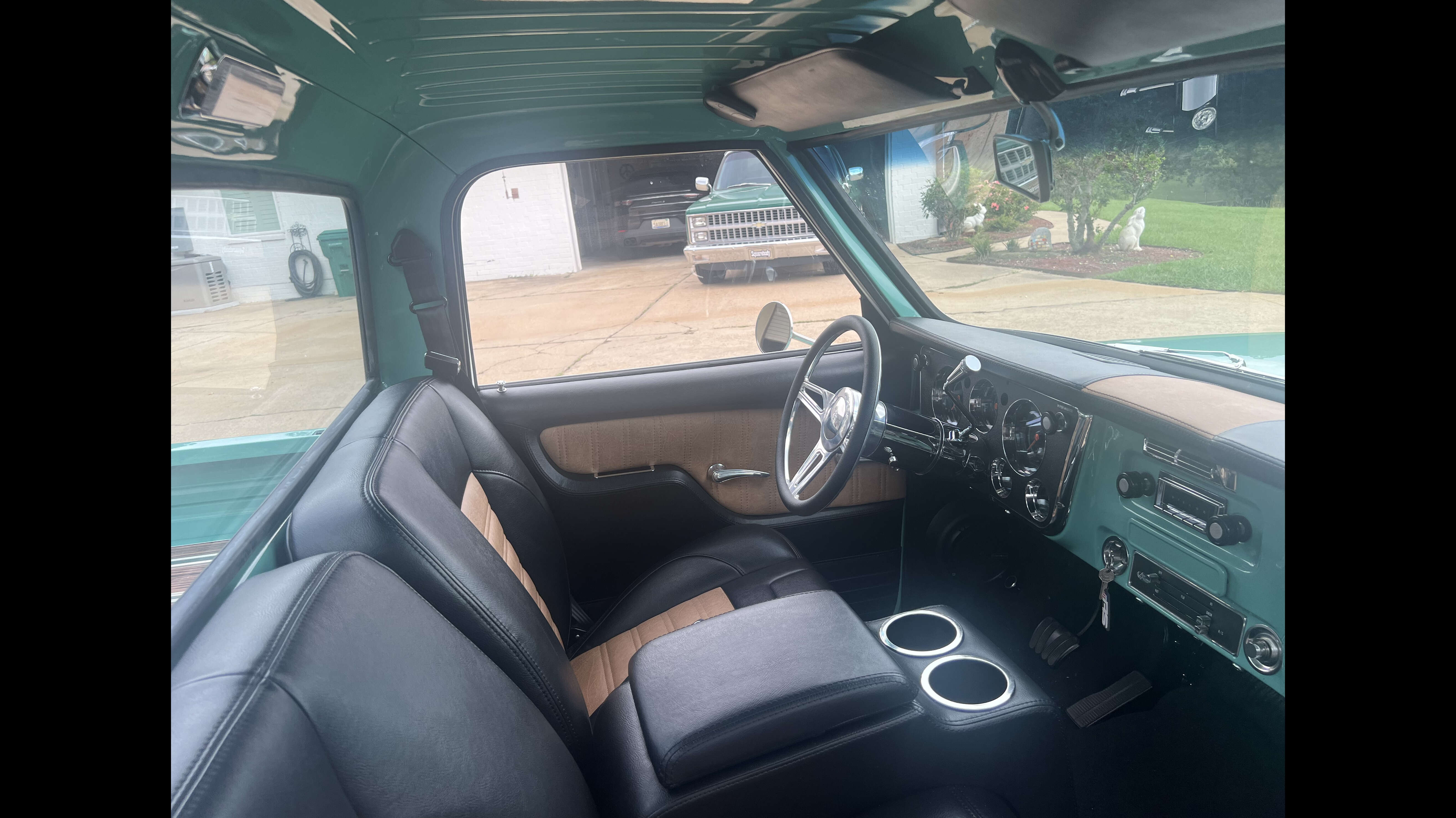 24th Image of a 1968 CHEVROLET C10