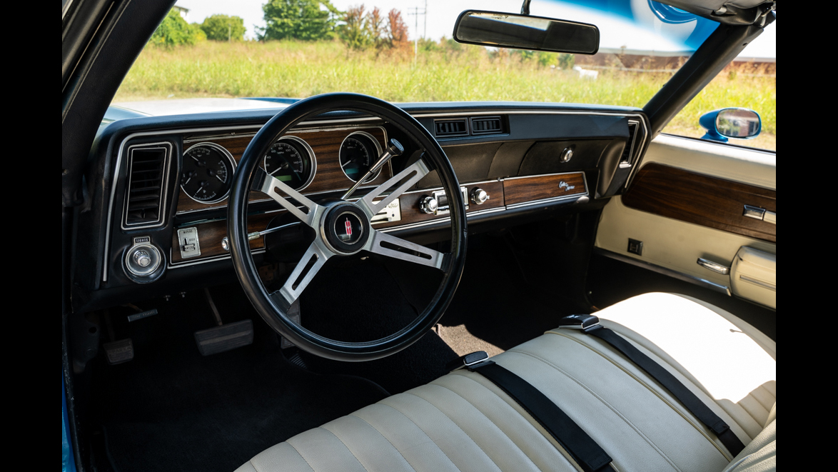 11th Image of a 1972 OLDSMOBILE CUTLASS SUPREME