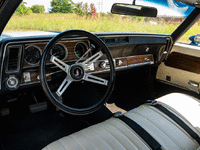 Image 12 of 23 of a 1972 OLDSMOBILE CUTLASS SUPREME