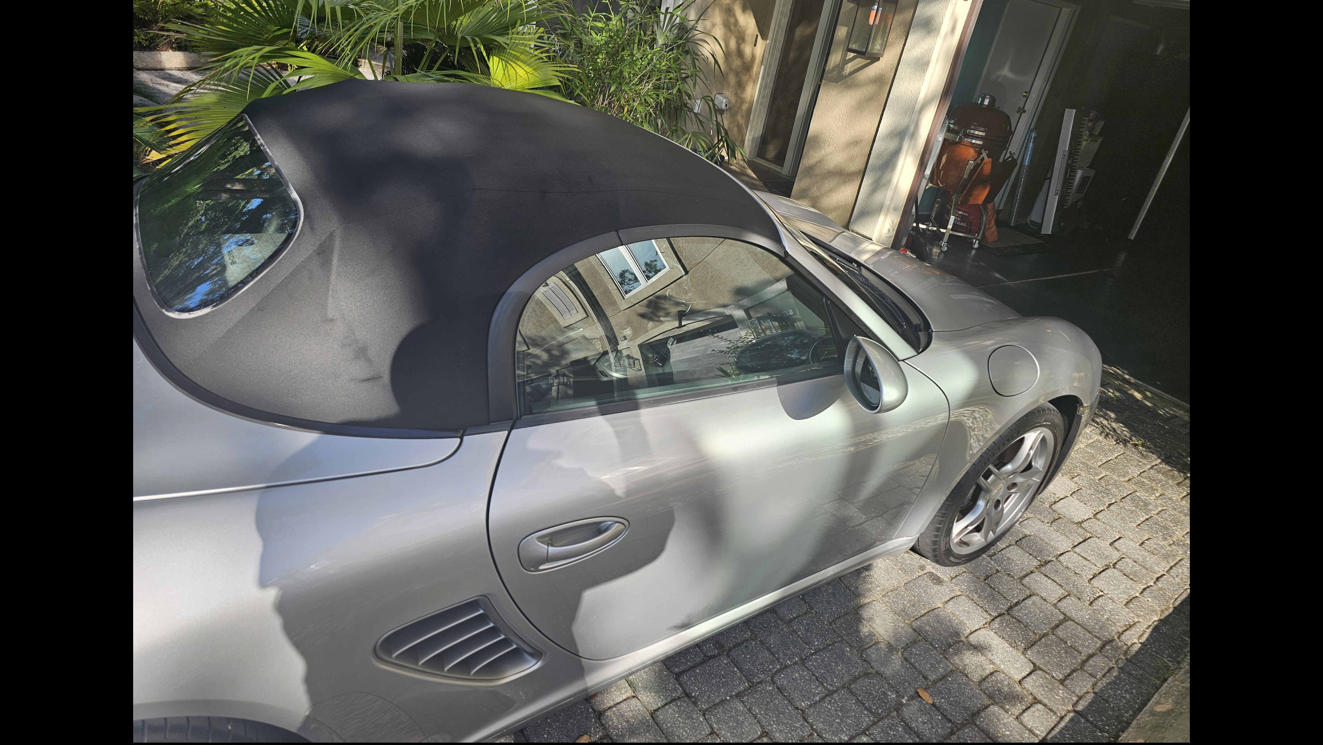 2nd Image of a 2006 PORSCHE BOXSTER