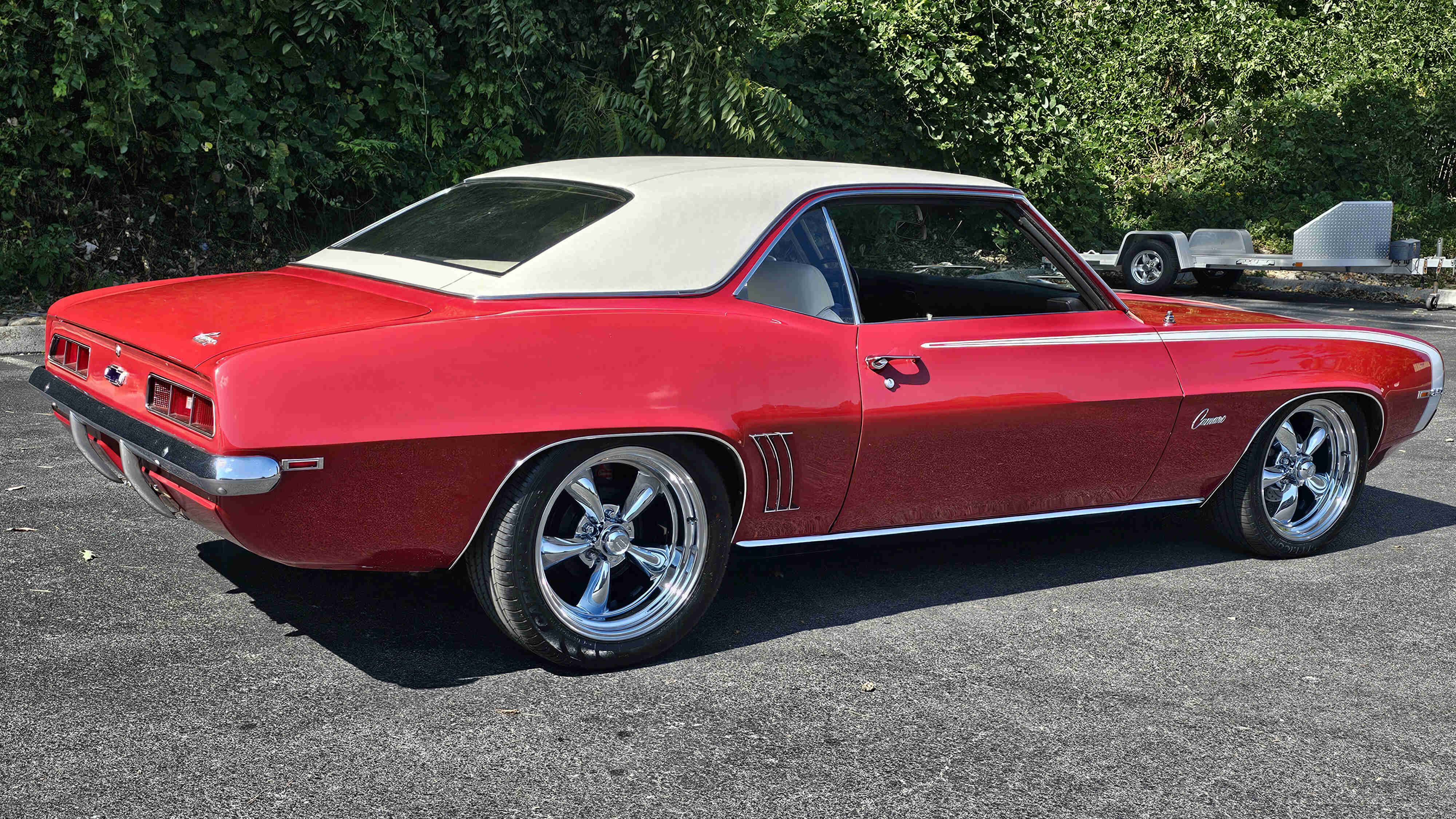 3rd Image of a 1969 CHEVROLET CAMARO