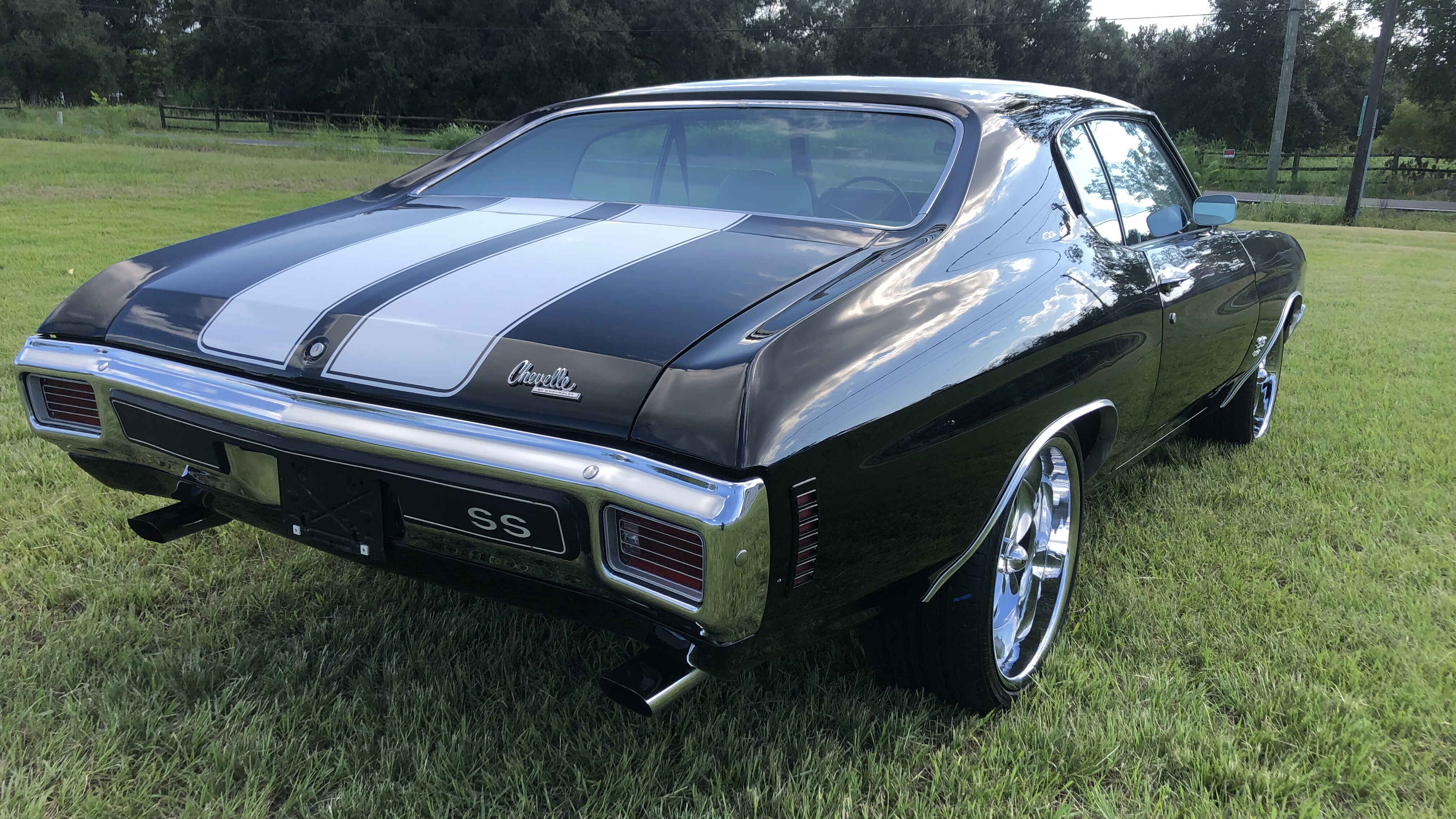 3rd Image of a 1970 CHEVROLET CHEVELLE SS