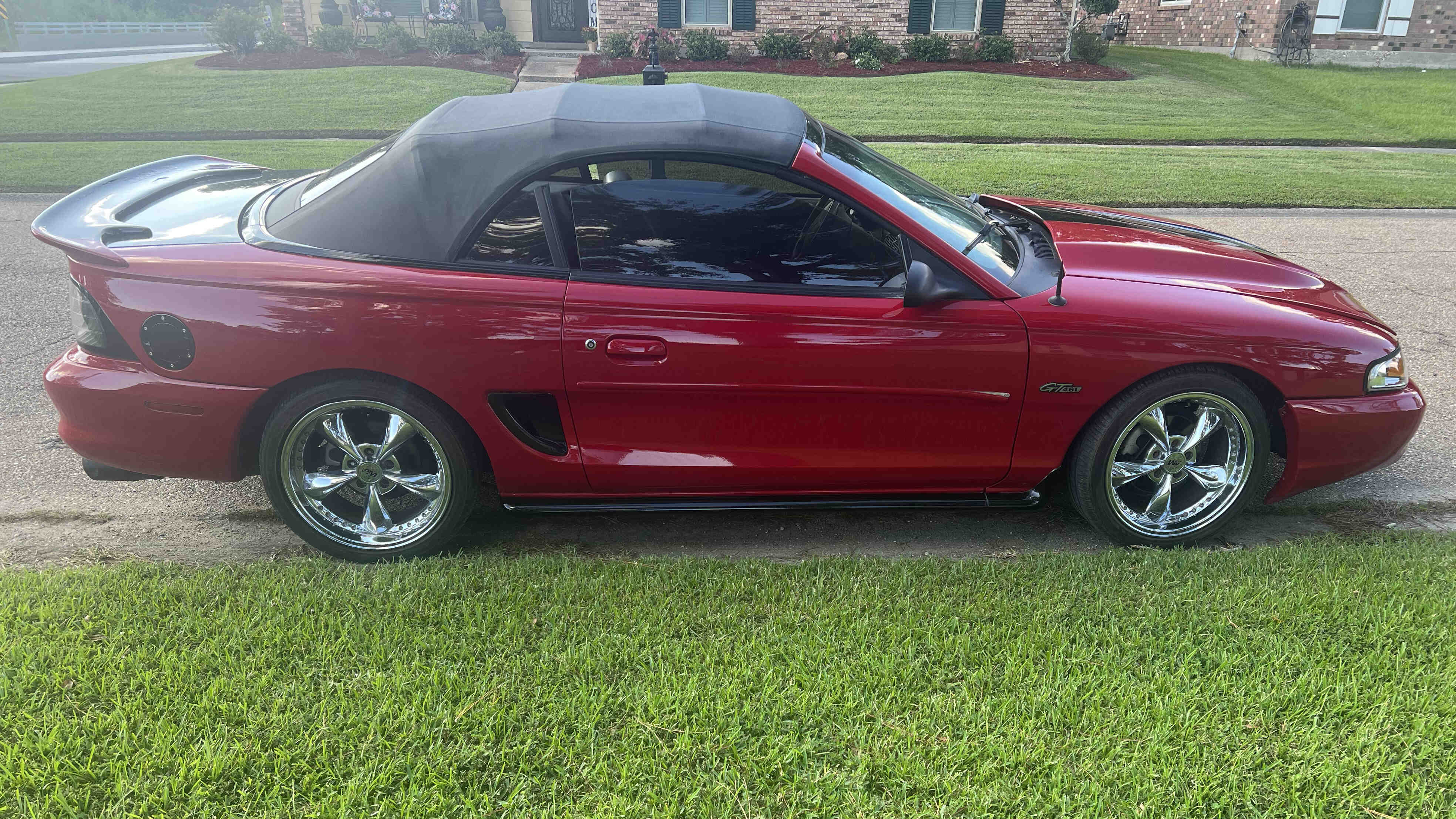 1st Image of a 1998 FORD MUSTANG GT