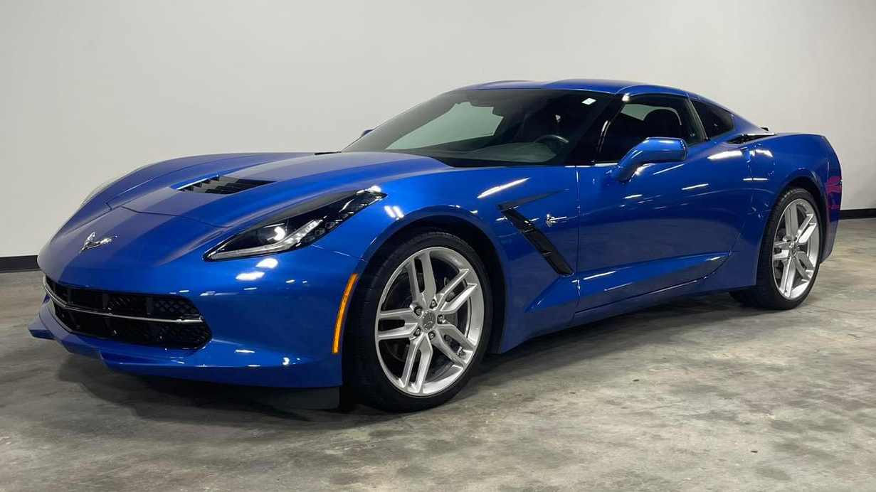 0th Image of a 2019 CHEVROLET CORVETTE