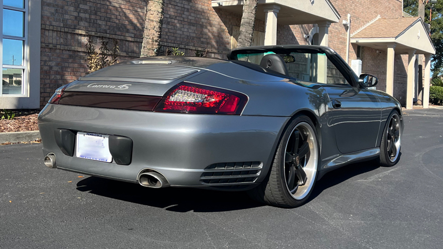 7th Image of a 2004 PORSCHE 911 4S