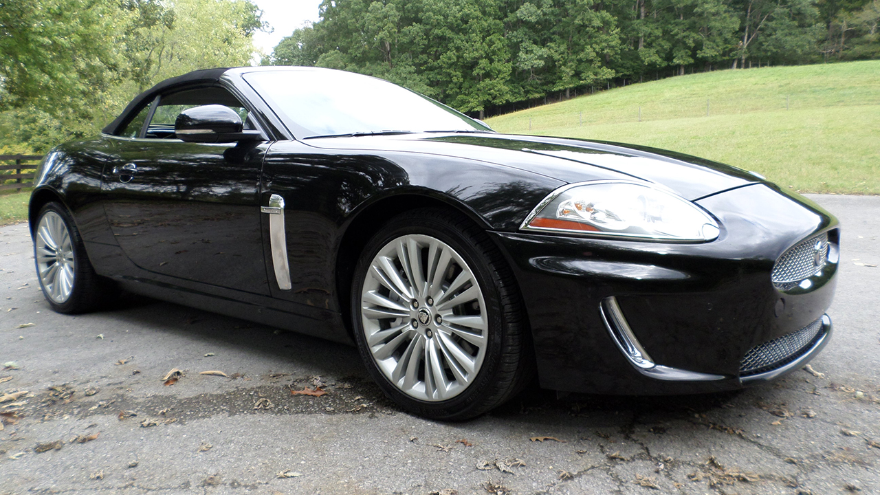 2nd Image of a 2010 JAGUAR XK