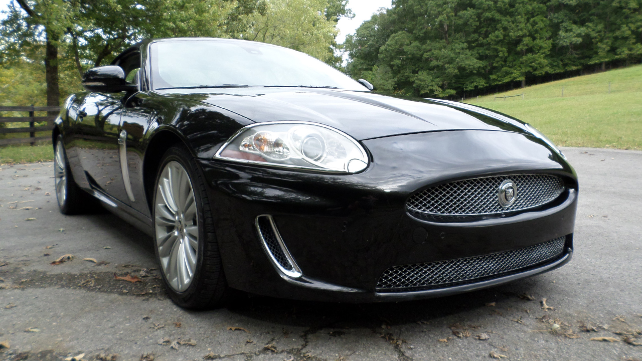 3rd Image of a 2010 JAGUAR XK