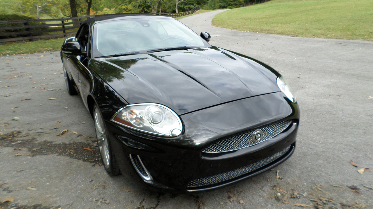 4th Image of a 2010 JAGUAR XK