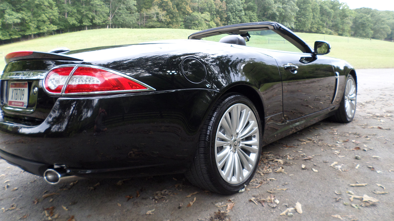 8th Image of a 2010 JAGUAR XK