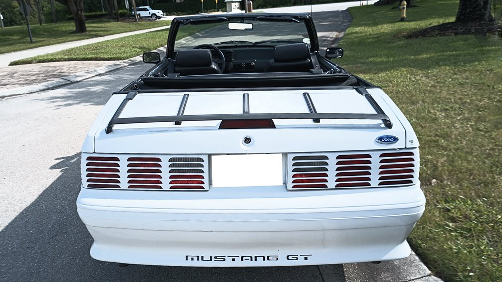 7th Image of a 1991 FORD MUSTANG GT