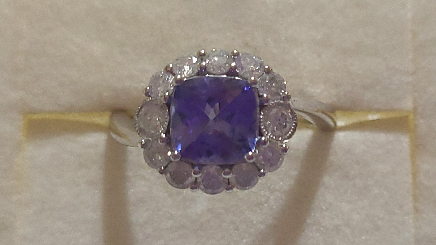 0th Image of a N/A PLATINUM NATURAL TANZANITE ZOISITE