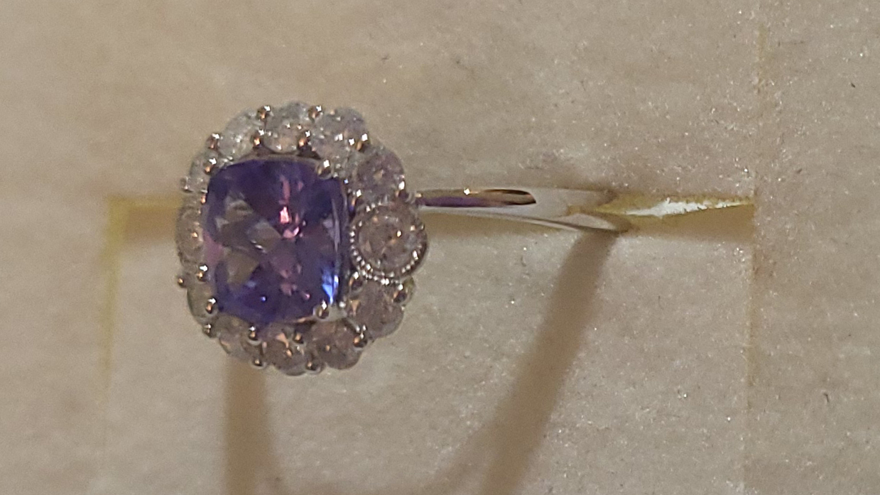 1st Image of a N/A PLATINUM NATURAL TANZANITE ZOISITE