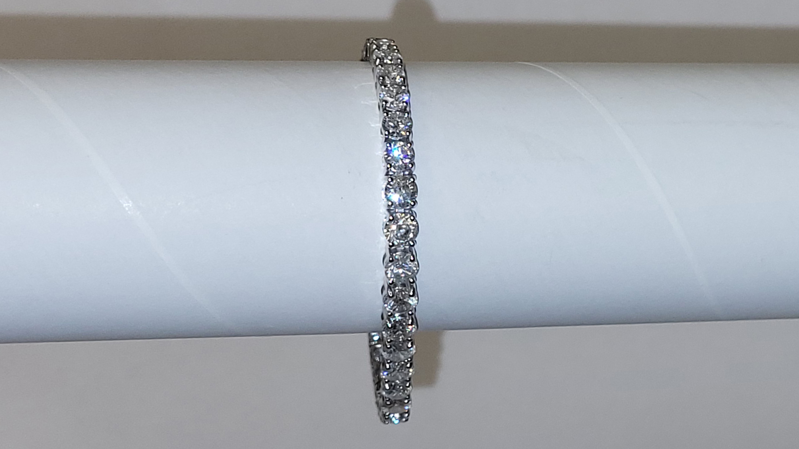 3rd Image of a N/A 14K WHITE GOLD DIAMOND