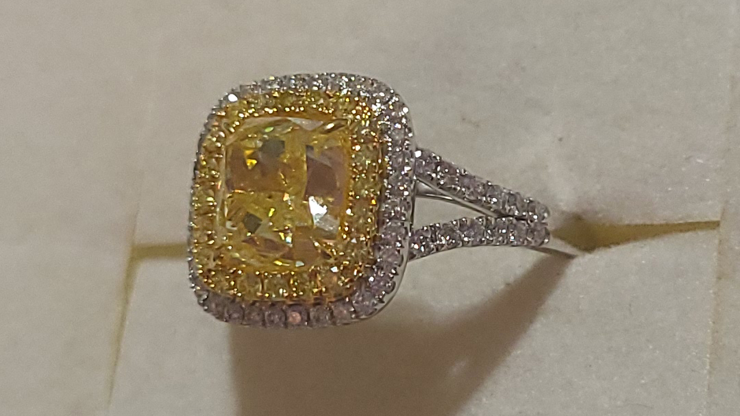 1st Image of a N/A 18K GOLD DIAMOND