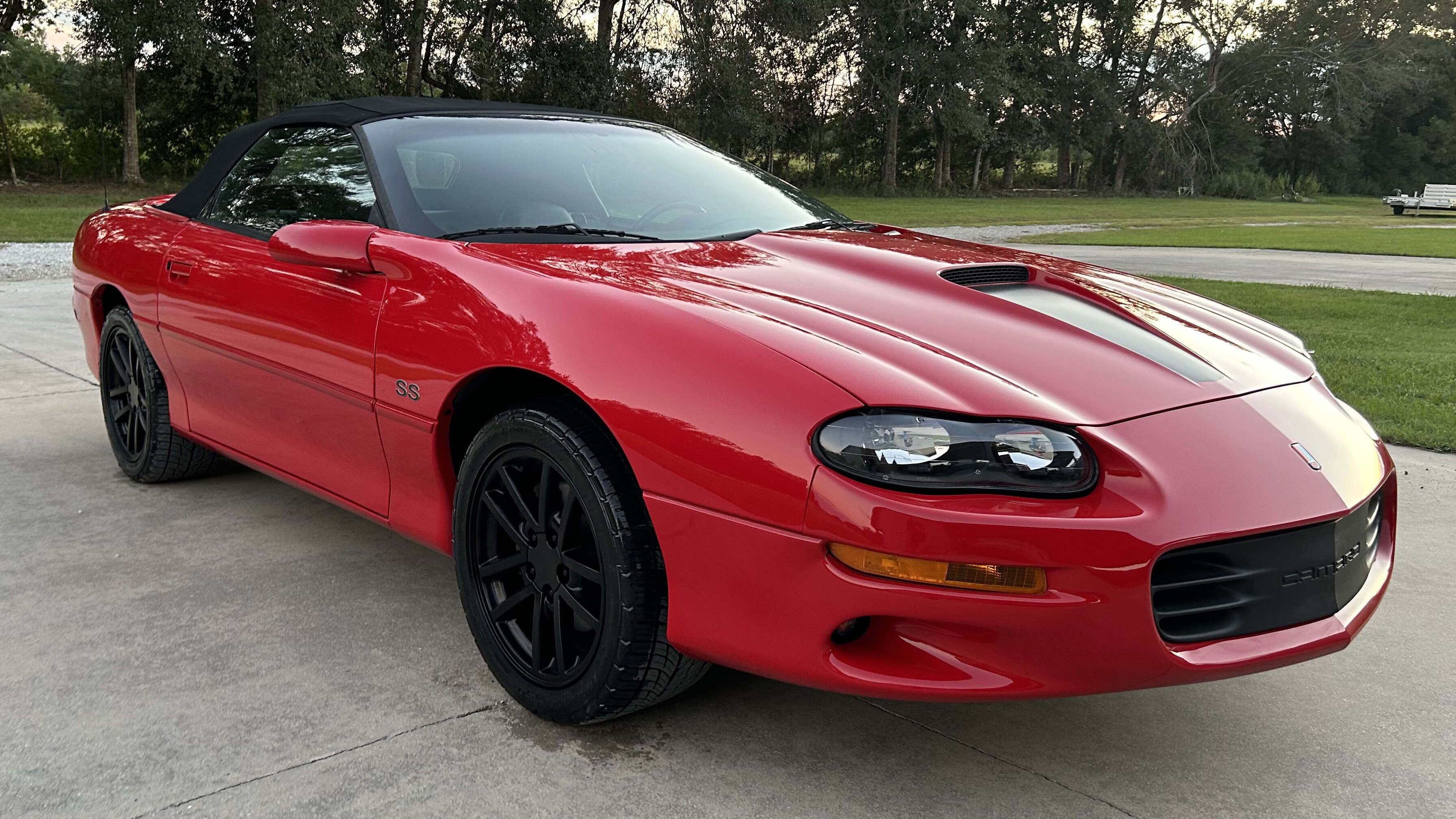 2nd Image of a 2002 CHEVROLET CAMARO Z28