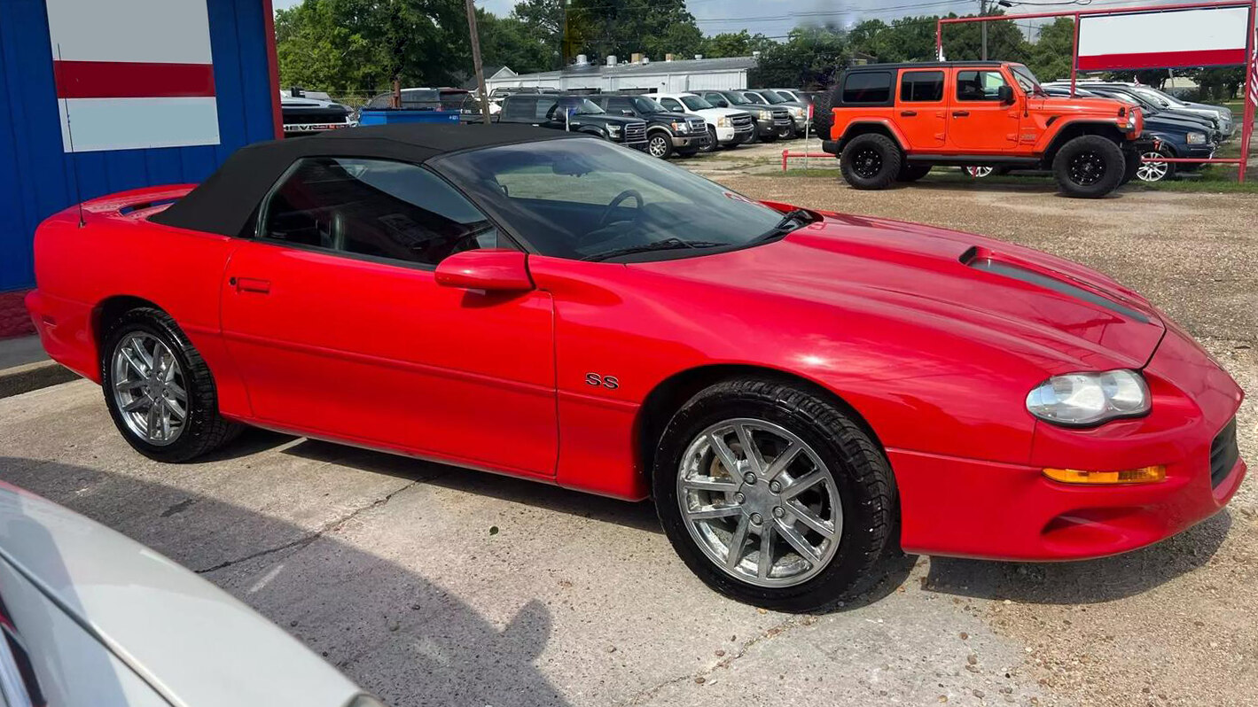 12th Image of a 2002 CHEVROLET CAMARO Z28