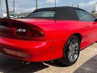 Image 6 of 28 of a 2002 CHEVROLET CAMARO Z28