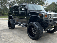 Image 2 of 18 of a 2004 HUMMER H2 3/4 TON