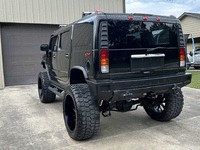 Image 4 of 18 of a 2004 HUMMER H2 3/4 TON