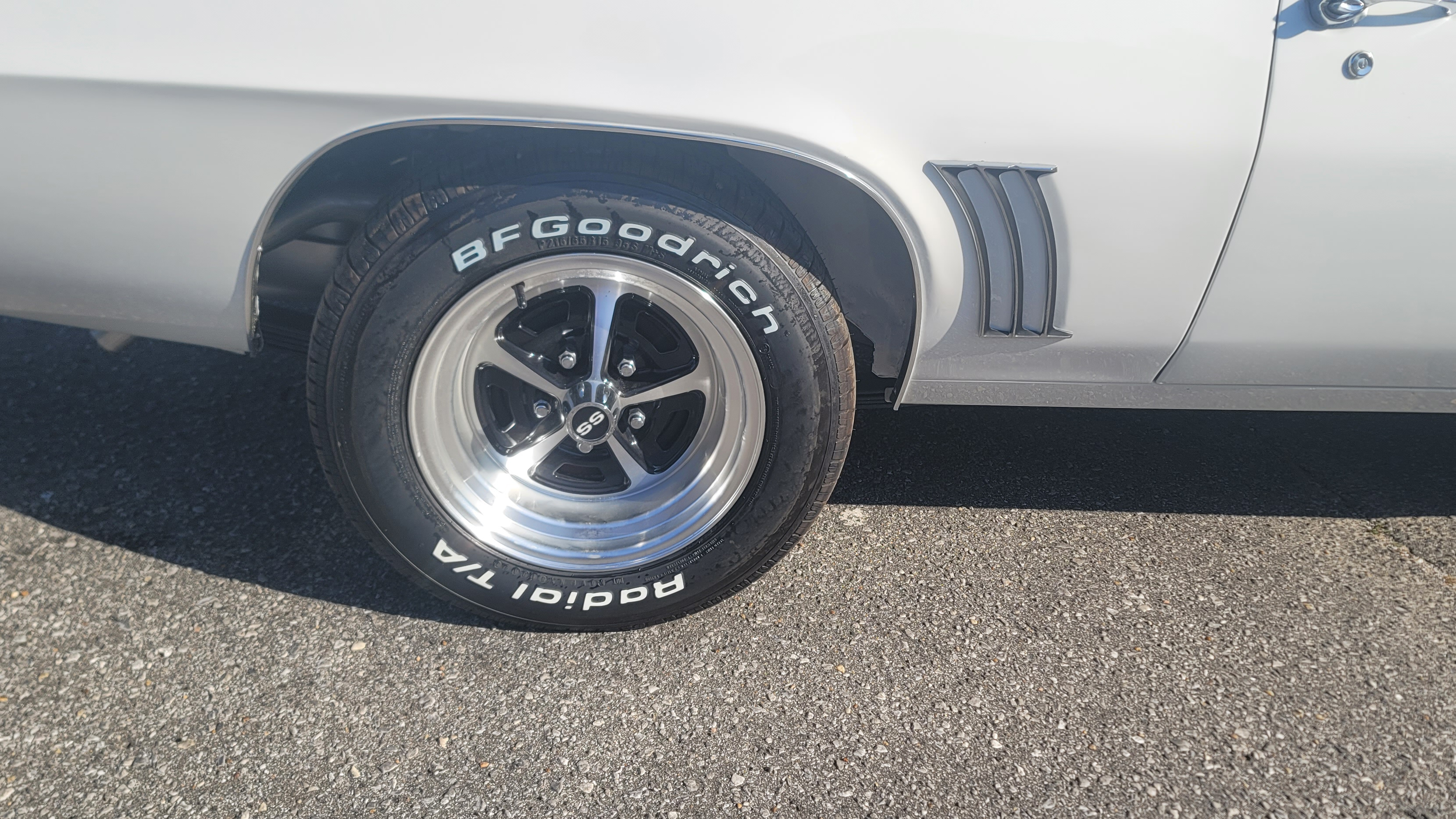 7th Image of a 1969 CHEVROLET CAMARO RS