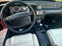 Image 21 of 28 of a 1992 FORD MUSTANG LX