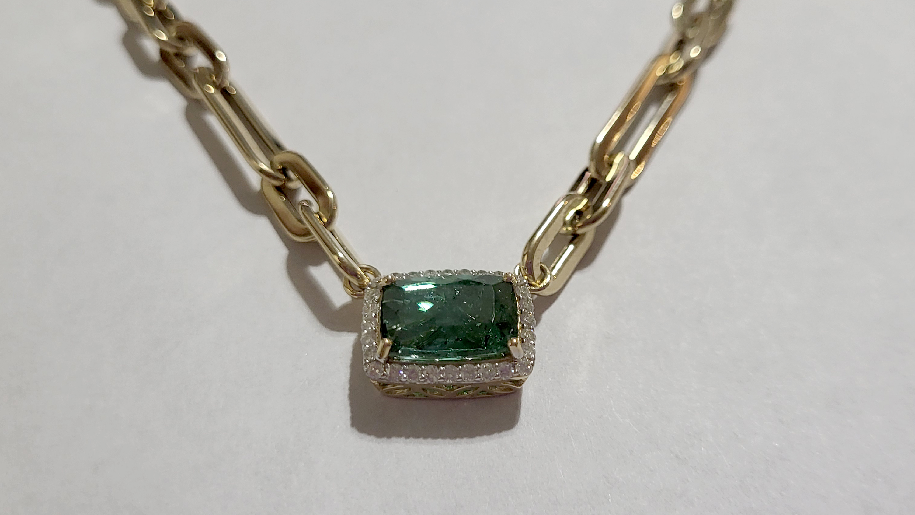 4th Image of a N/A GOLD TOURMALINE DIAMOND