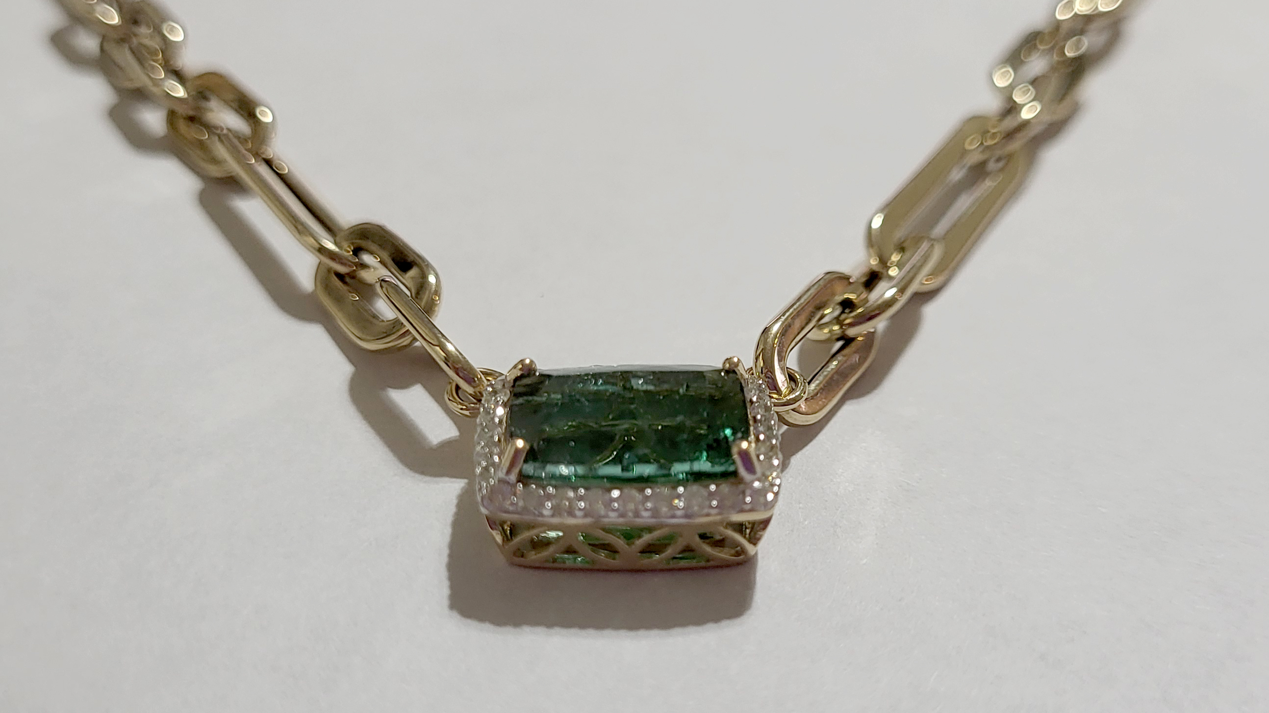 5th Image of a N/A GOLD TOURMALINE DIAMOND