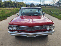 Image 13 of 30 of a 1960 PONTIAC CATALINA