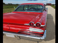 Image 19 of 30 of a 1960 PONTIAC CATALINA