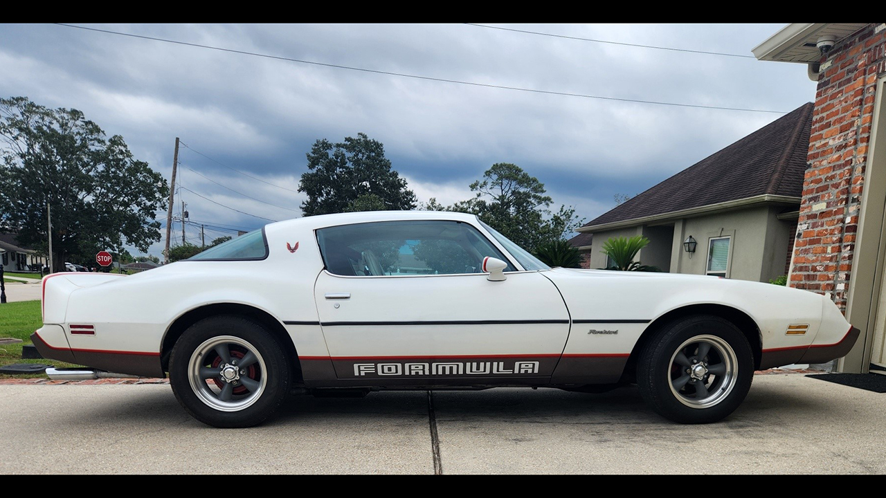 2nd Image of a 1979 PONTIAC FIREBIRD