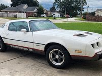 Image 2 of 11 of a 1979 PONTIAC FIREBIRD