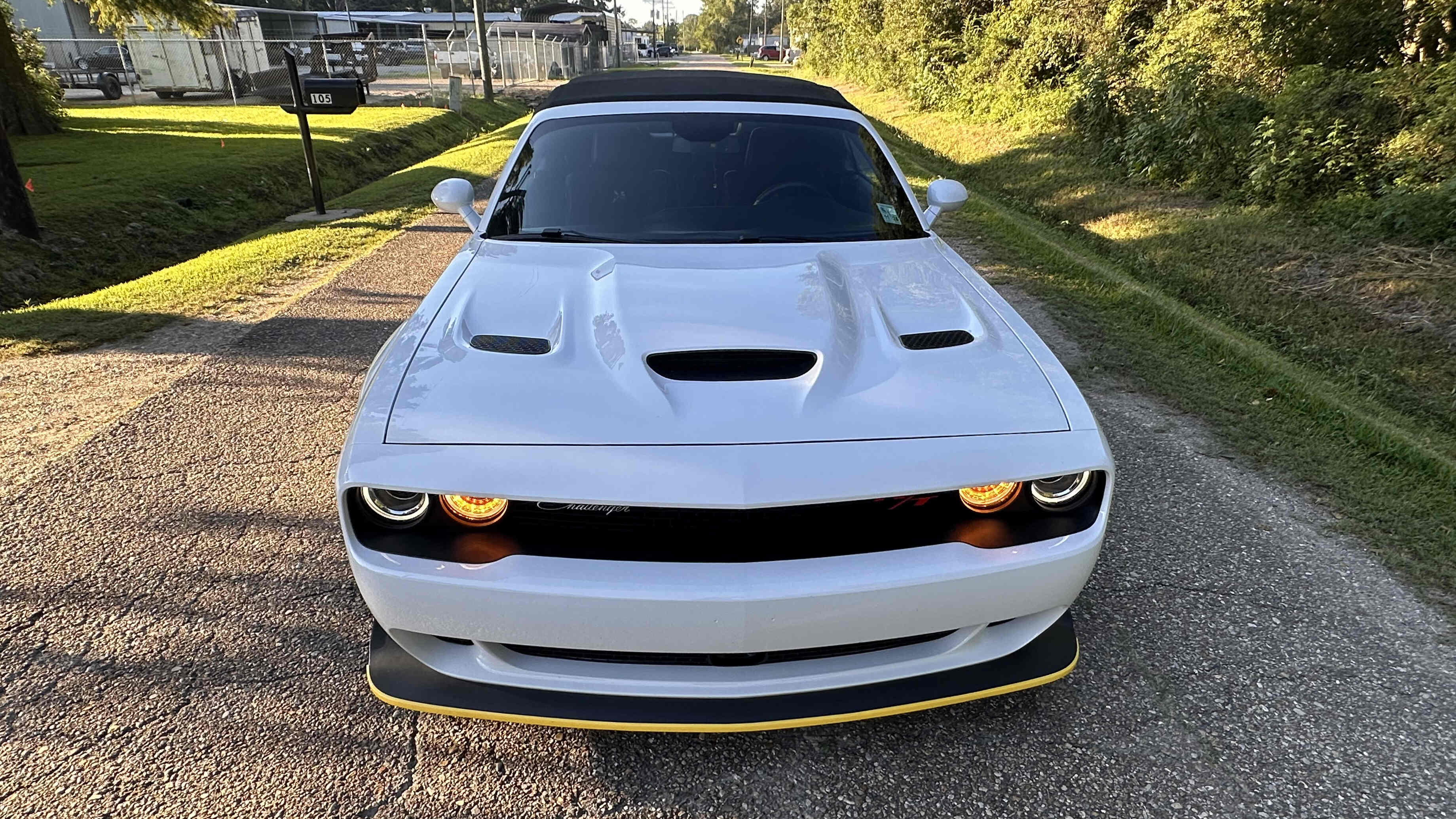 9th Image of a 2023 DODGE CHALLENGER 