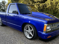 Image 2 of 13 of a 1992 CHEVROLET S-10 PROSTREET