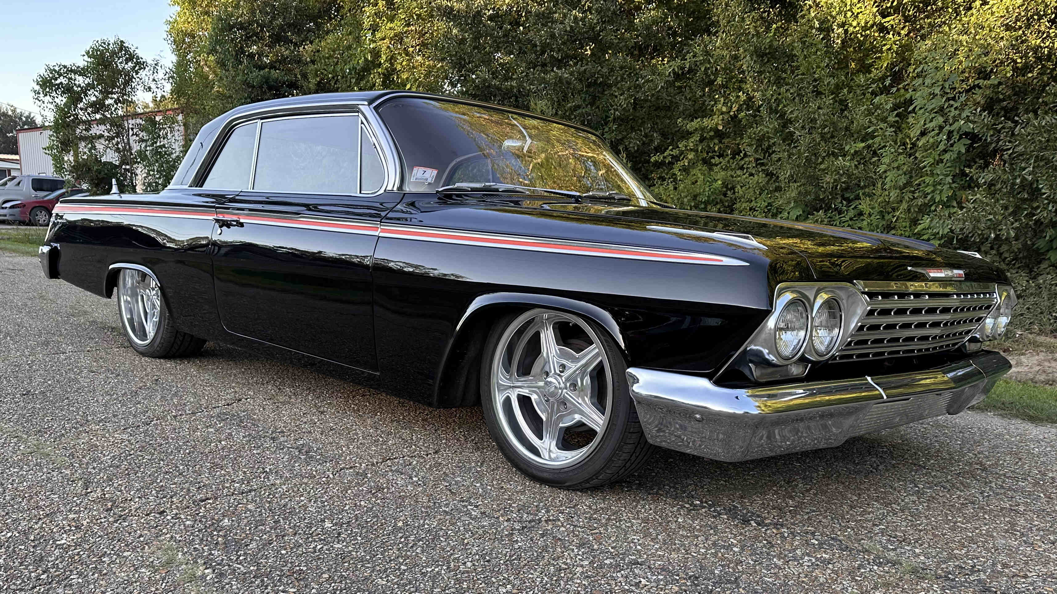 2nd Image of a 1962 CHEVROLET IMPALA