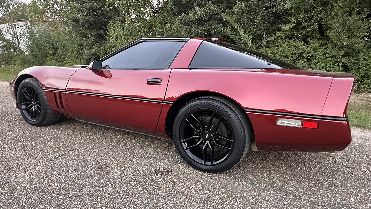 2nd Image of a 1990 CHEVROLET CORVETTE