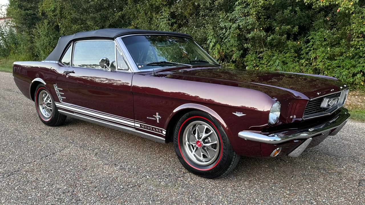 1st Image of a 1966 FORD MUSTANG